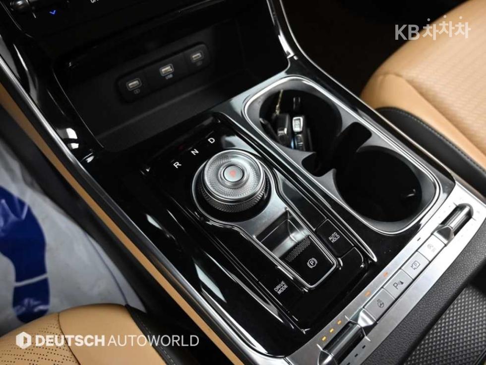 2021 - kia carnival
