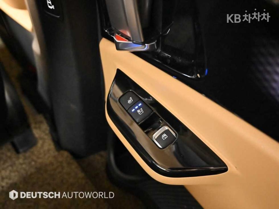 2021 - kia carnival
