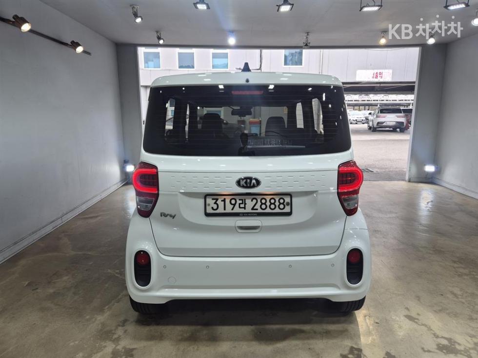 2021 - kia ray