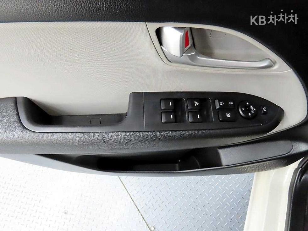 2016 - kia ray