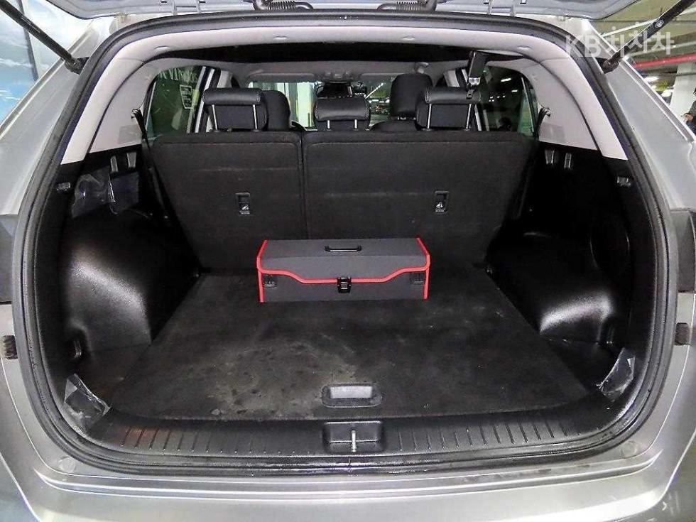 2021 - kia sportage