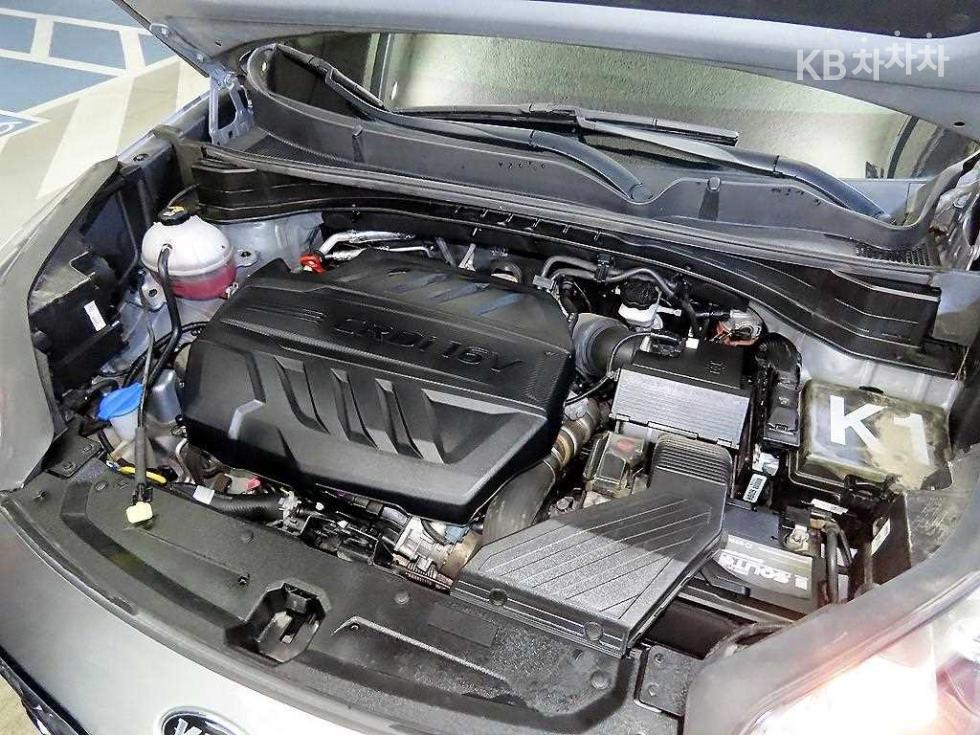 2021 - kia sportage