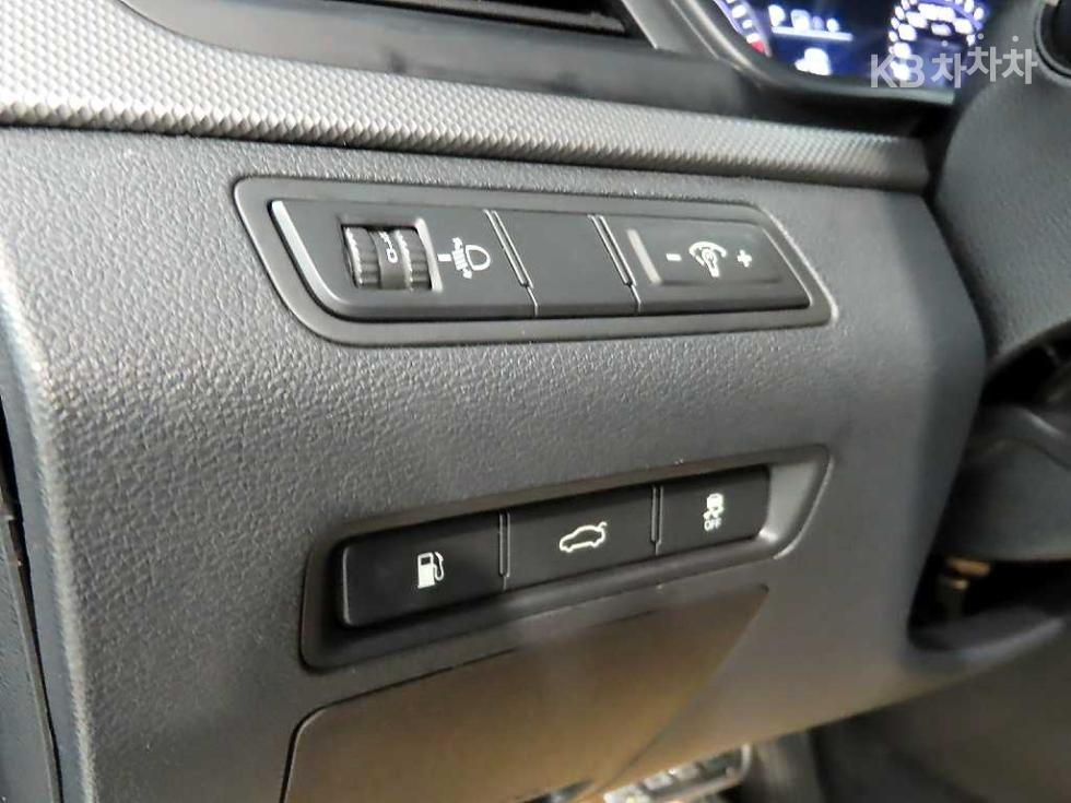 Hyundai Sonata — miniaturë 15