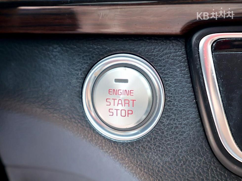 2018 - kia k7