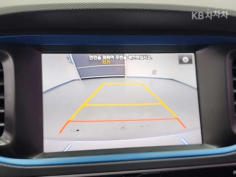 2016 - hyundai ioniq