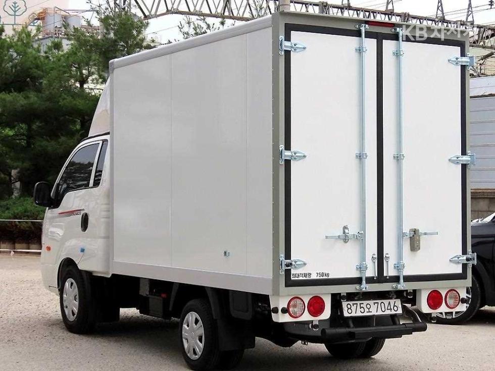 2025 - kia bongo iii