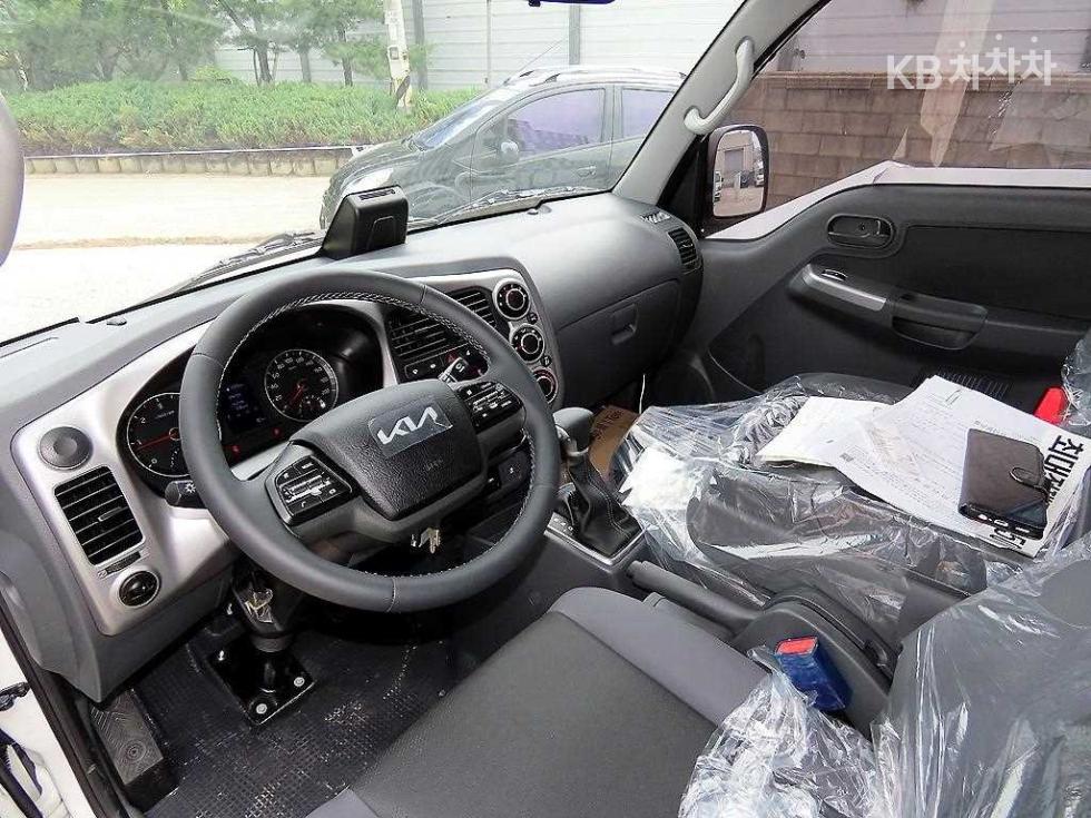 2025 - kia bongo iii