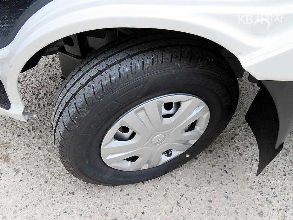 2025 - kia bongo iii