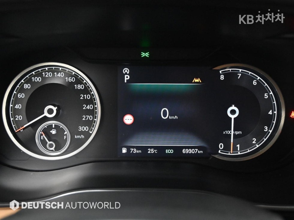 2023 Genesis G70 photo