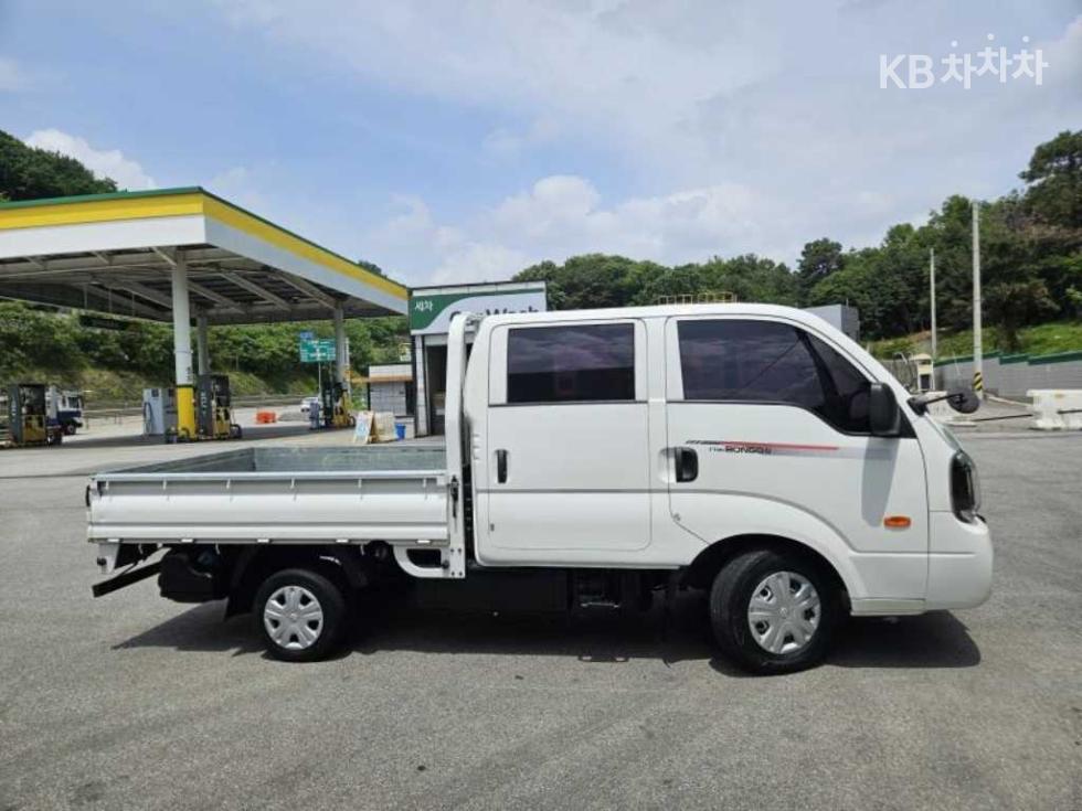 2022 - kia bongo iii