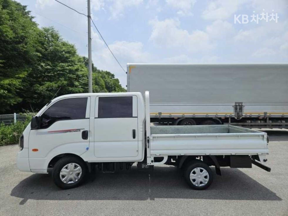 2022 - kia bongo iii