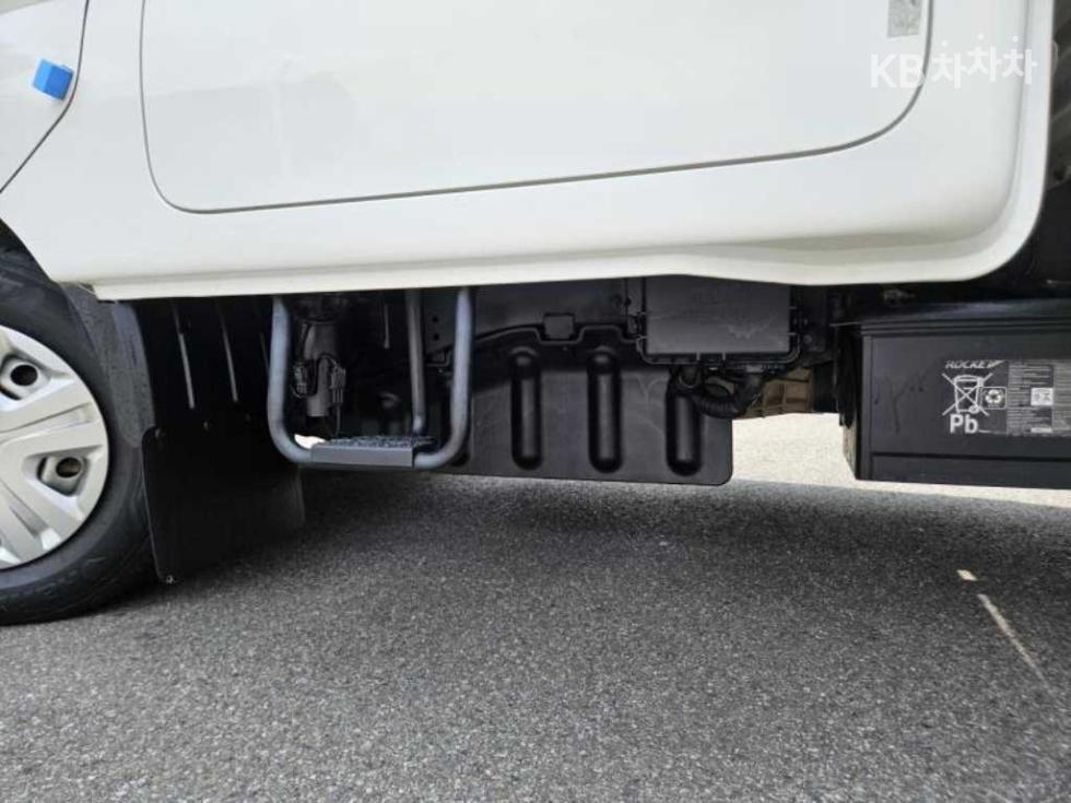 2022 - kia bongo iii