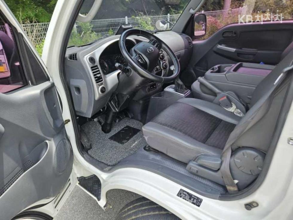 2022 - kia bongo iii