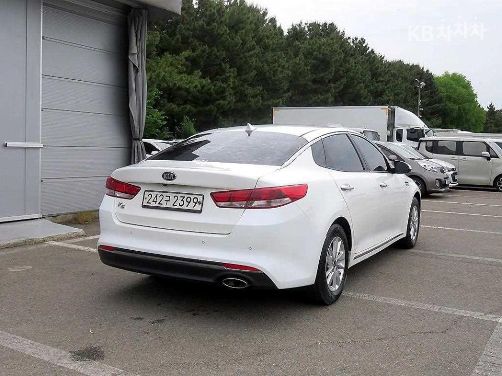 2018 - kia k5
