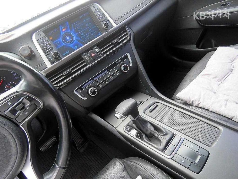 2018 - kia k5