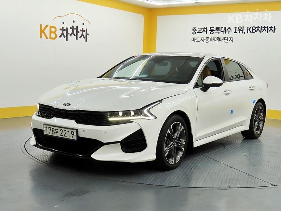 2020 - kia k5