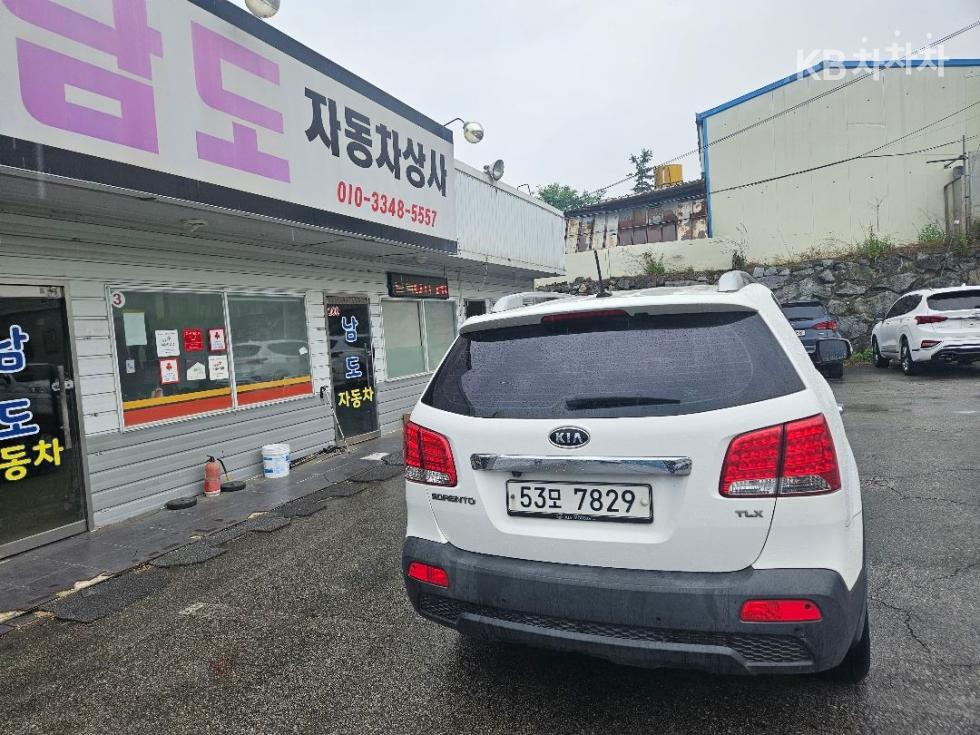 2011 - kia sorento