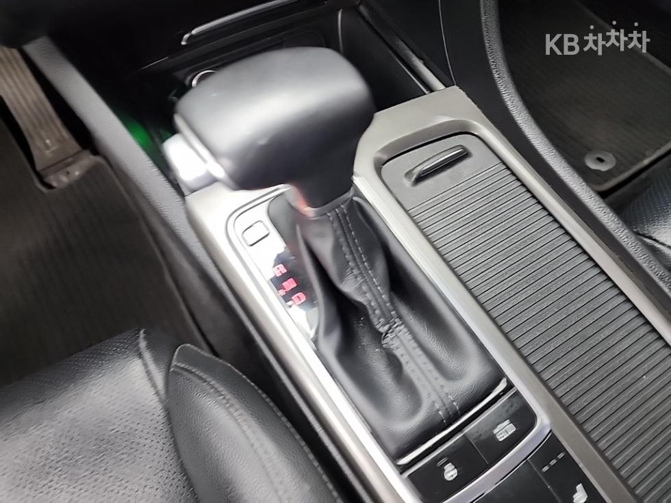 2019 - kia k5
