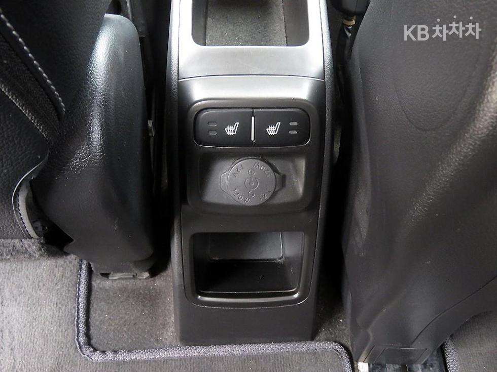2022 - kia ray