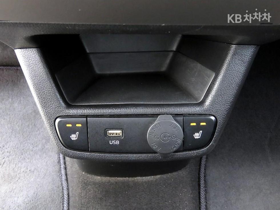 2022 - kia ray