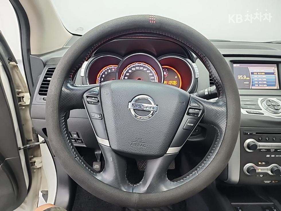 2011 - nissan murano