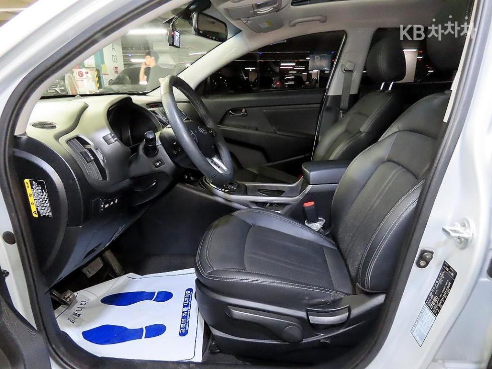 2012 - kia sportage