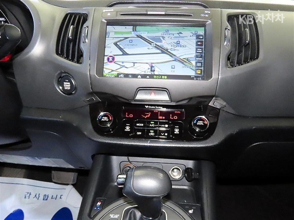 2012 - kia sportage