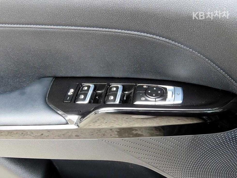 2020 - kia k5