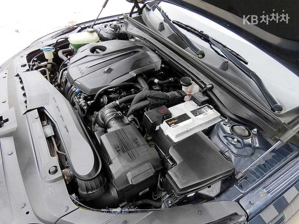 2020 - kia k5