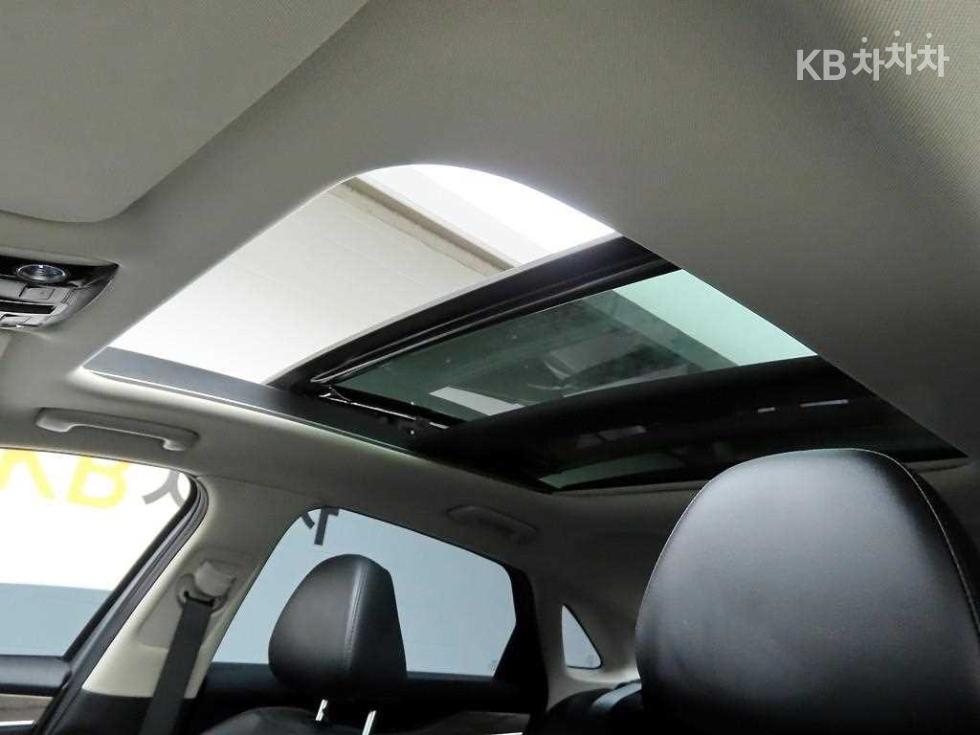 2022 - kia k5