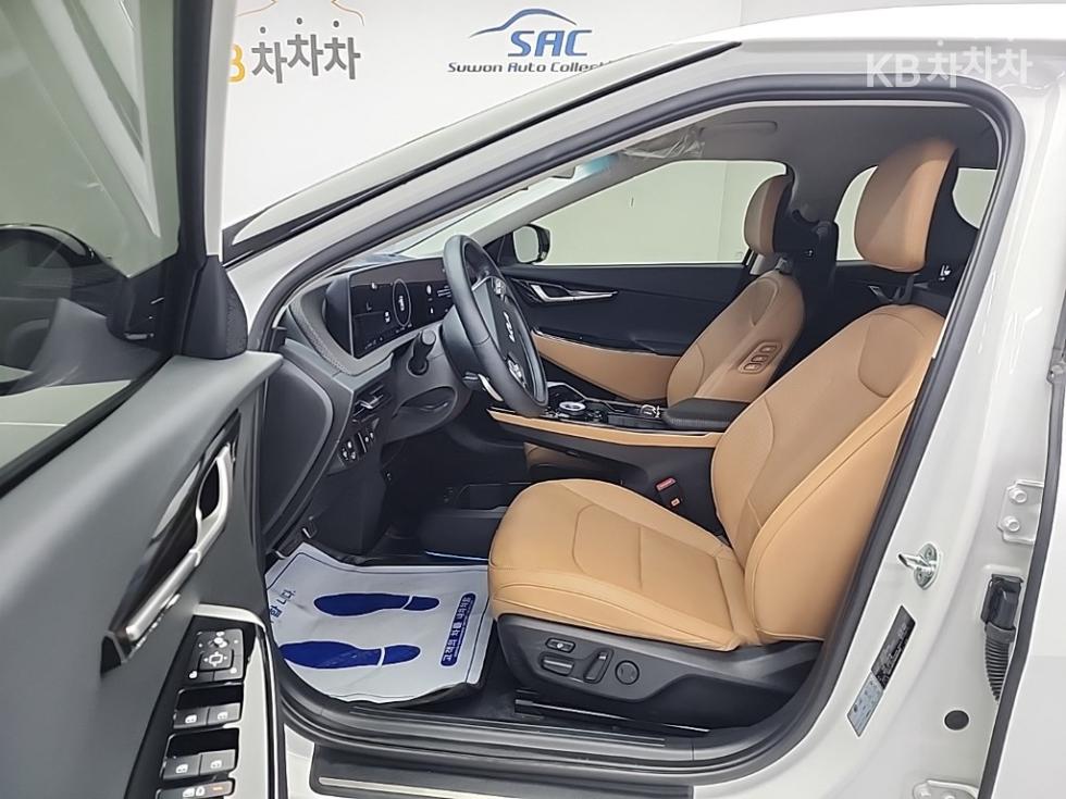 2022 - kia ev6
