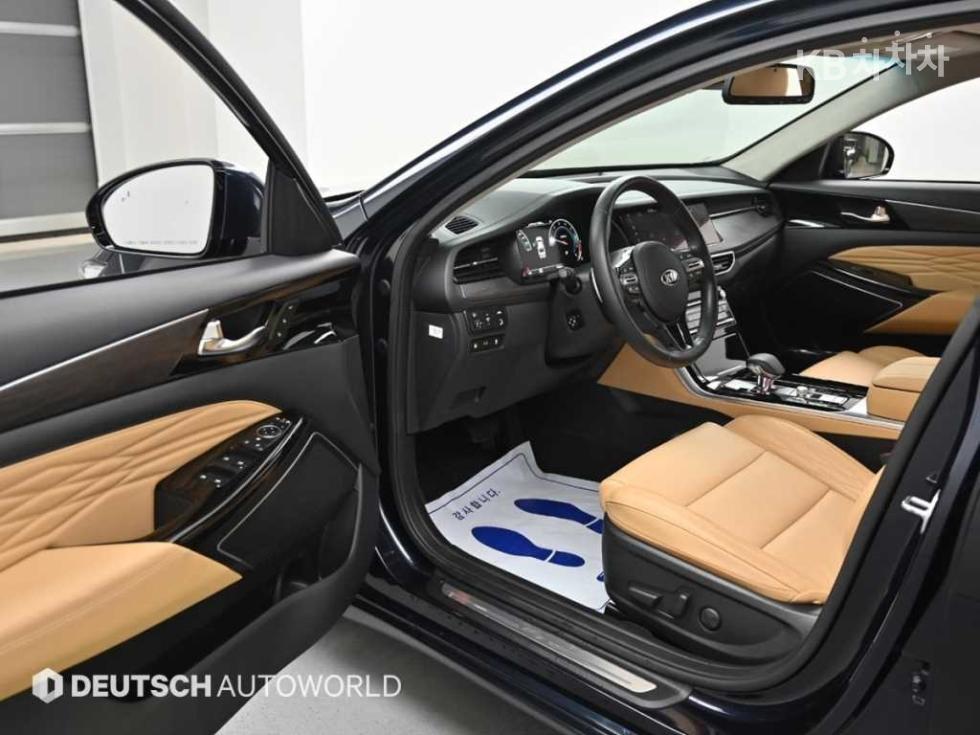 2020 - kia k7