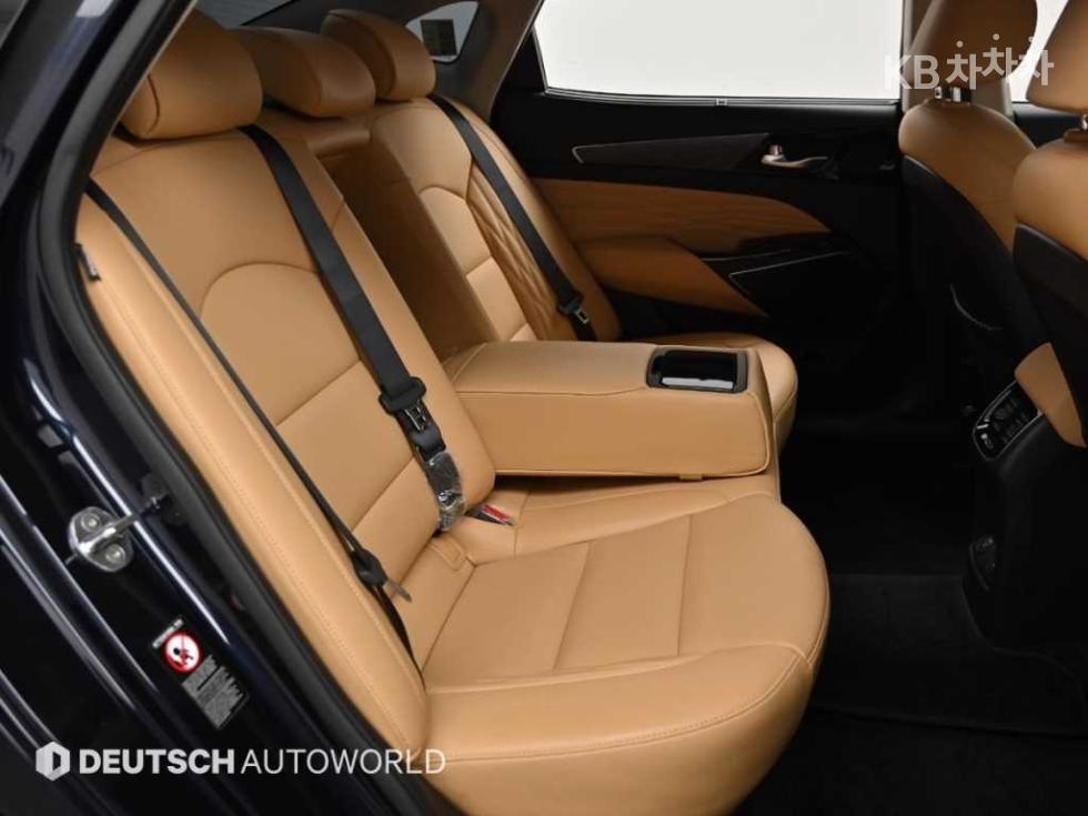2020 - kia k7