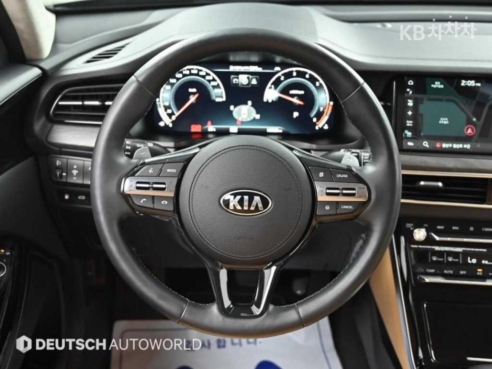 2020 - kia k7