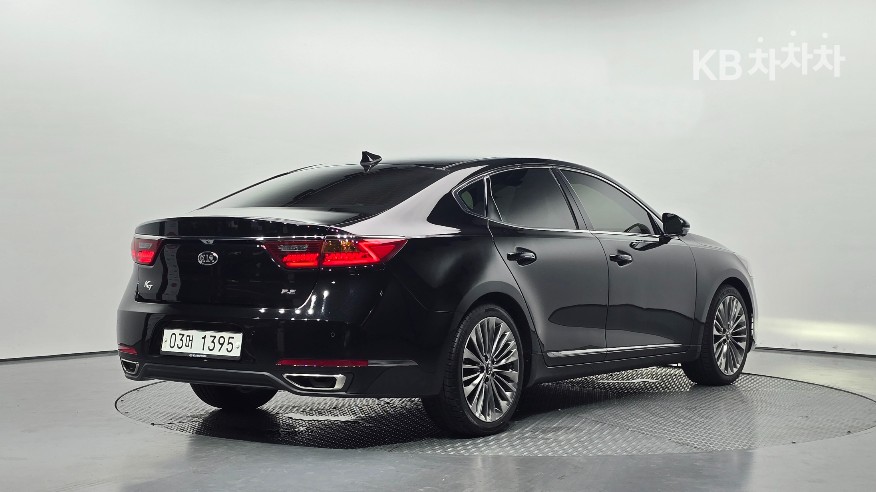 2017 - kia k7
