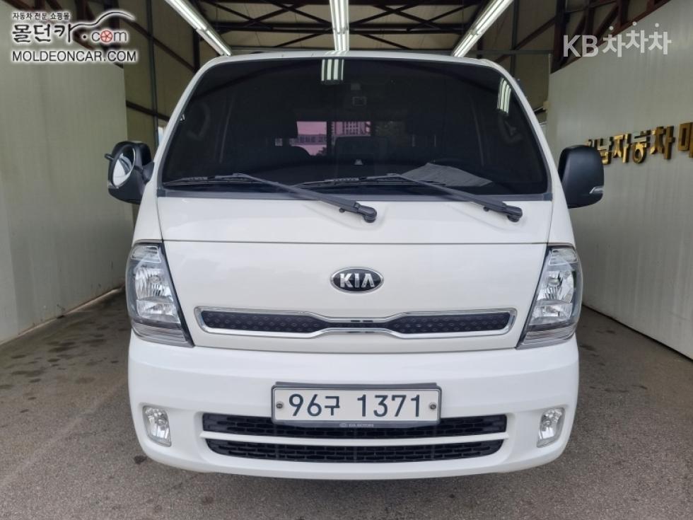 2020 Kia Bongo 1.2 ton king cab extra long axle 2WD GL