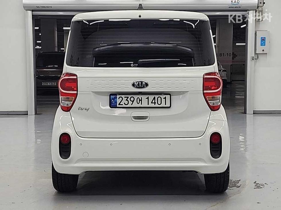 2021 - kia ray