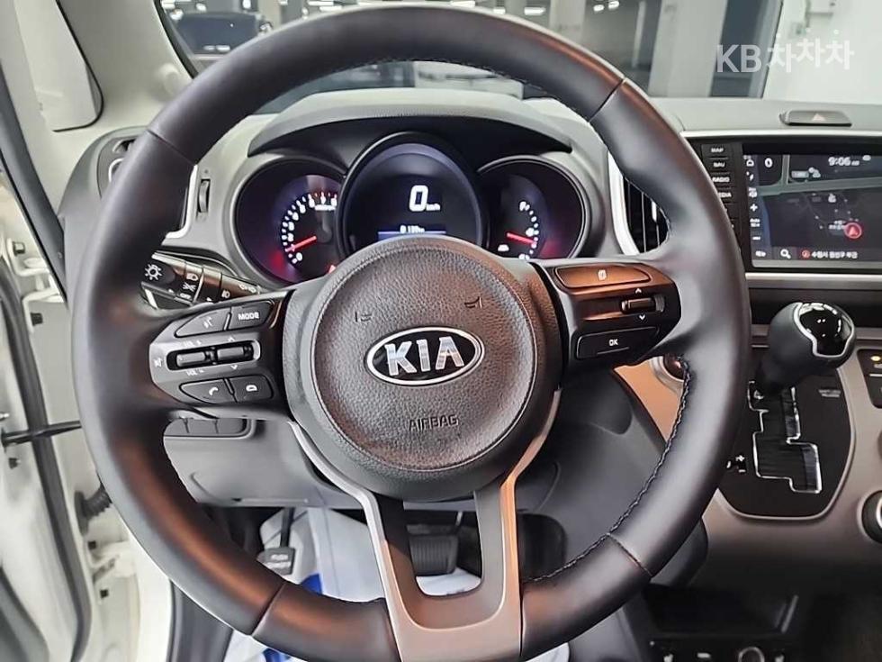 2021 - kia ray