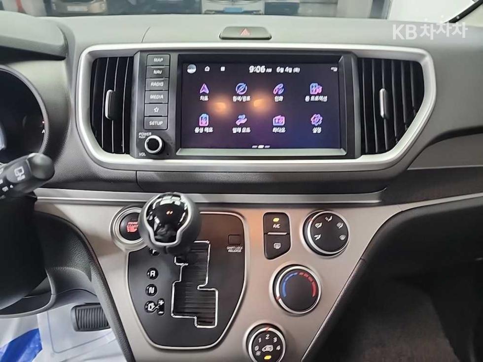 2021 - kia ray
