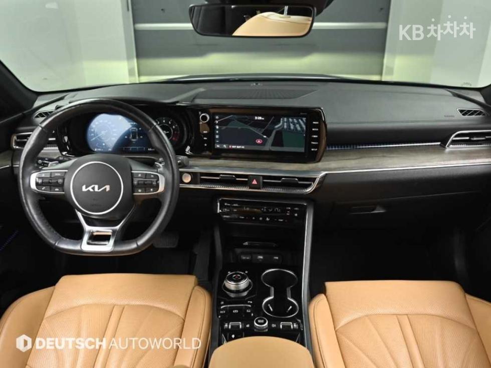 2023 - kia k5