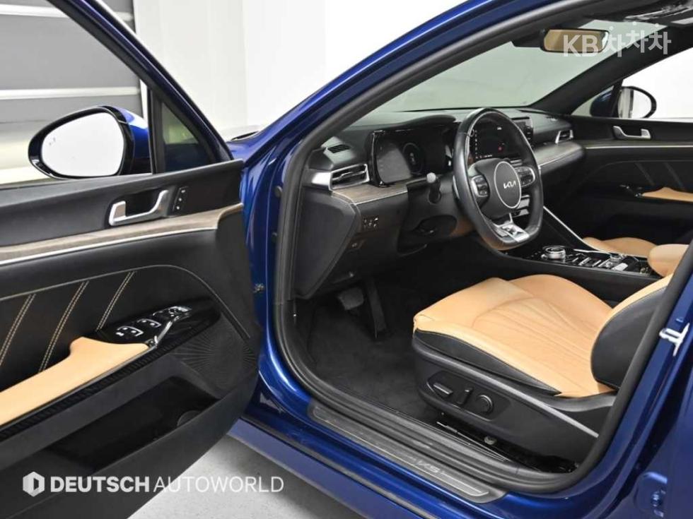 2023 - kia k5