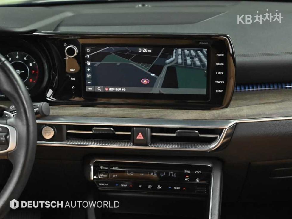 2023 - kia k5