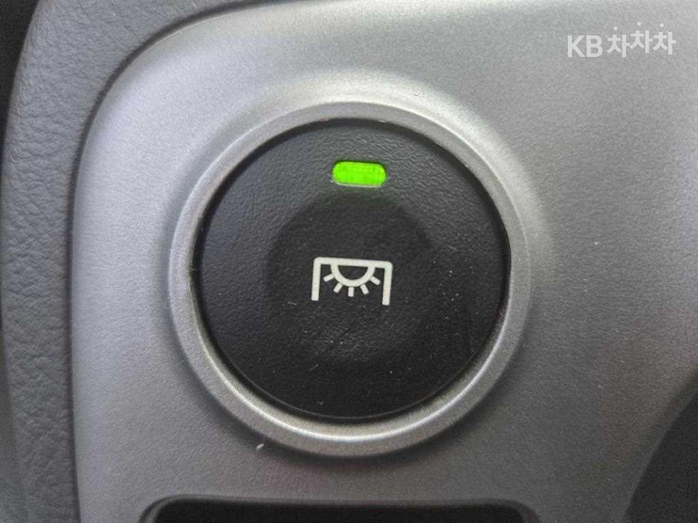2016 - kia bongo iii