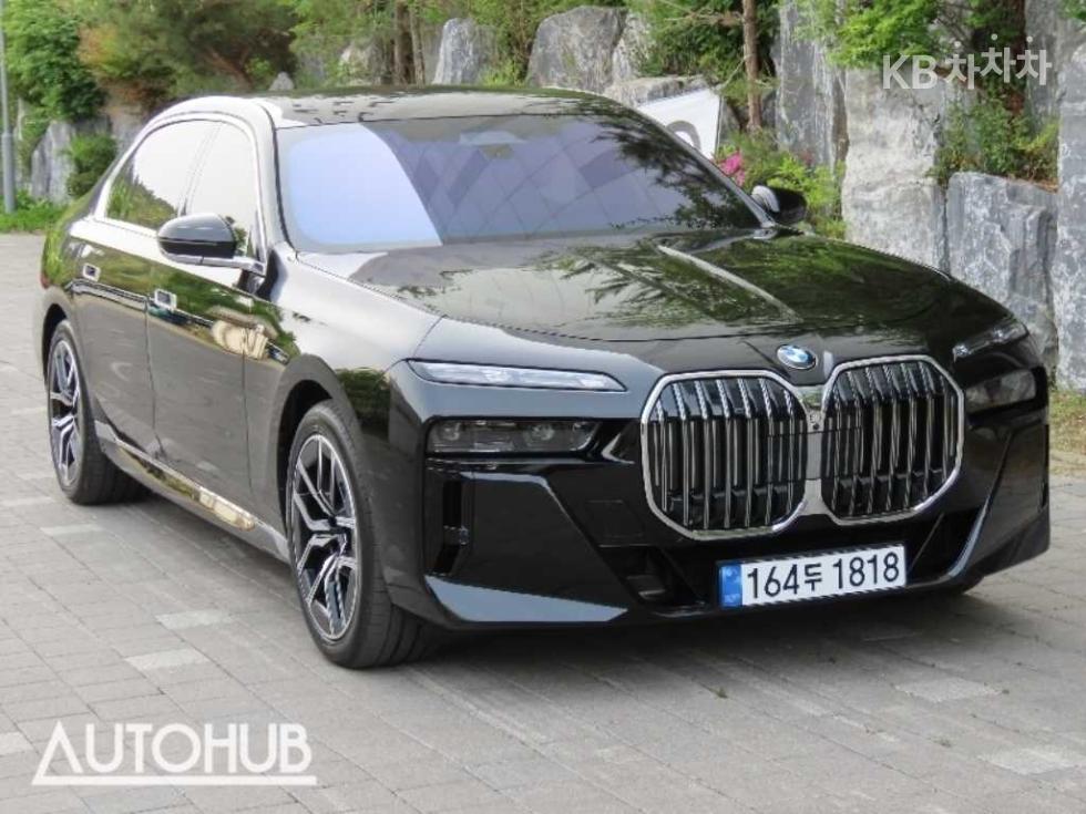 BMW 7er — miniaturë 2