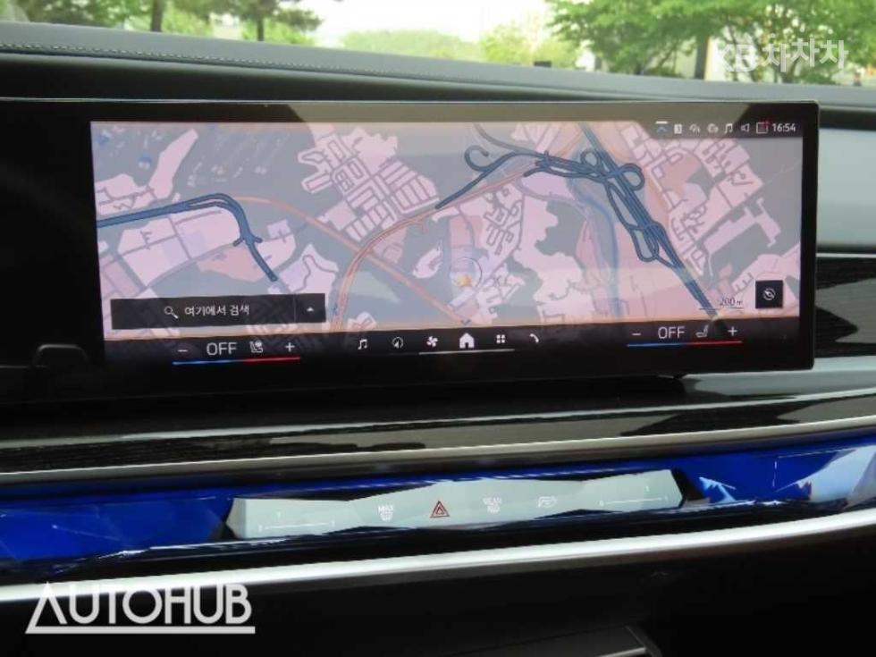 BMW 7er — miniaturë 8