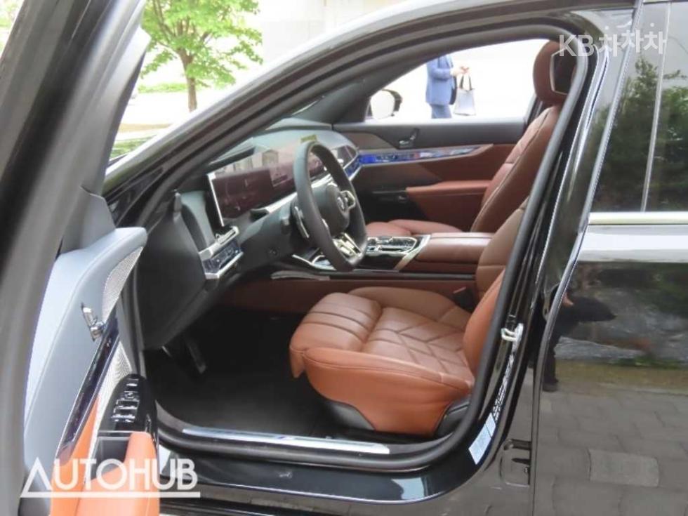 BMW 7er — miniaturë 14
