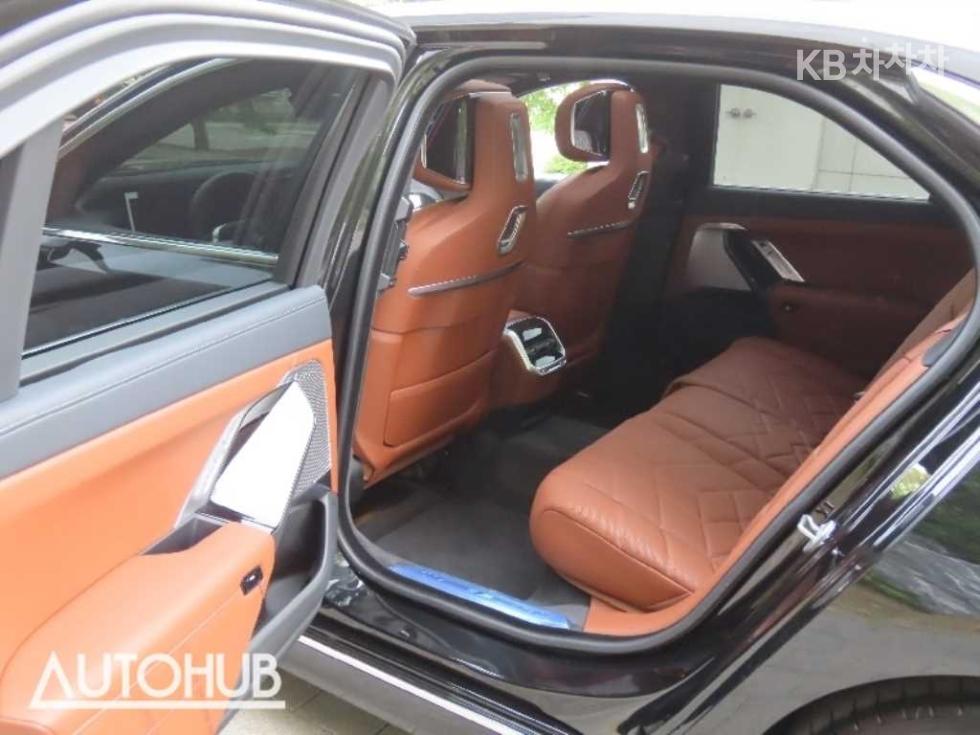 BMW 7er — miniaturë 15