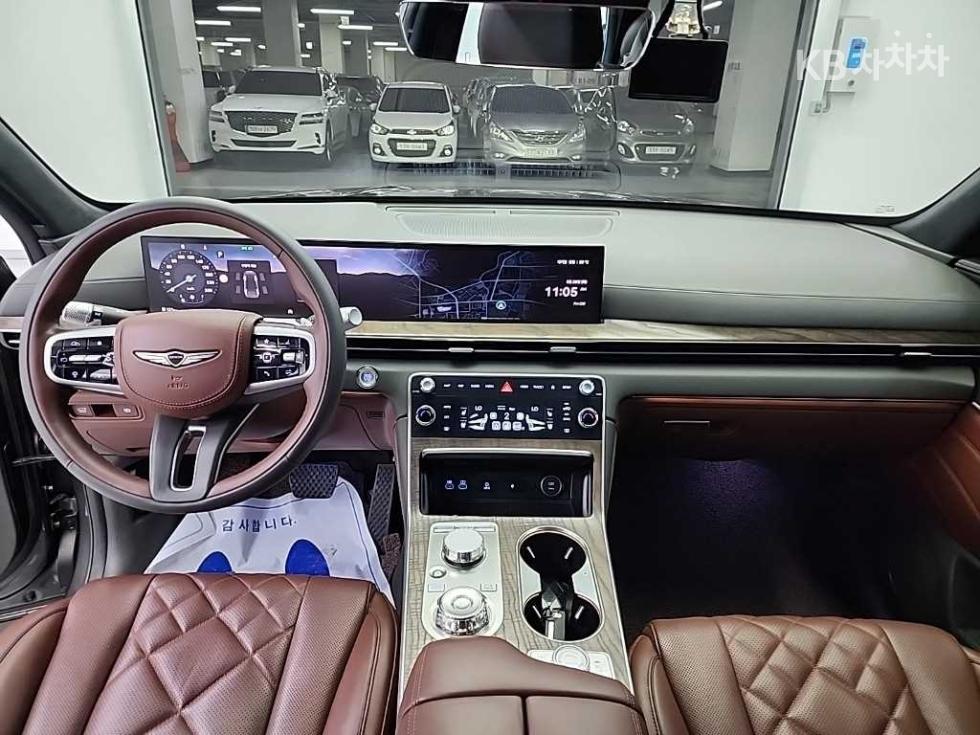 2024 Genesis GV80 photo
