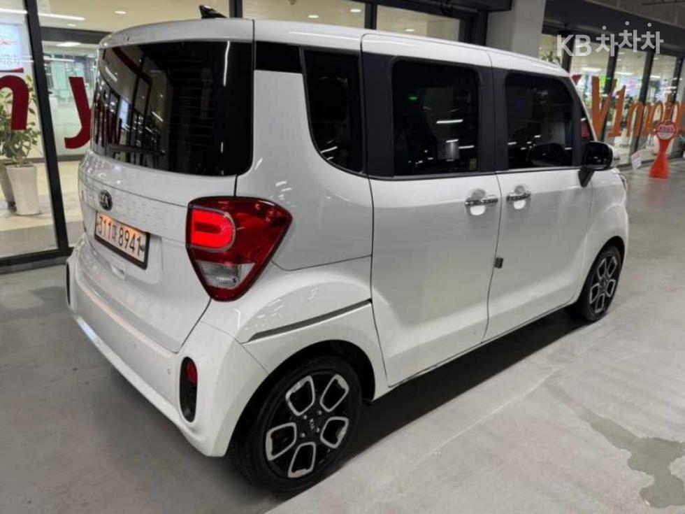 2021 - kia ray