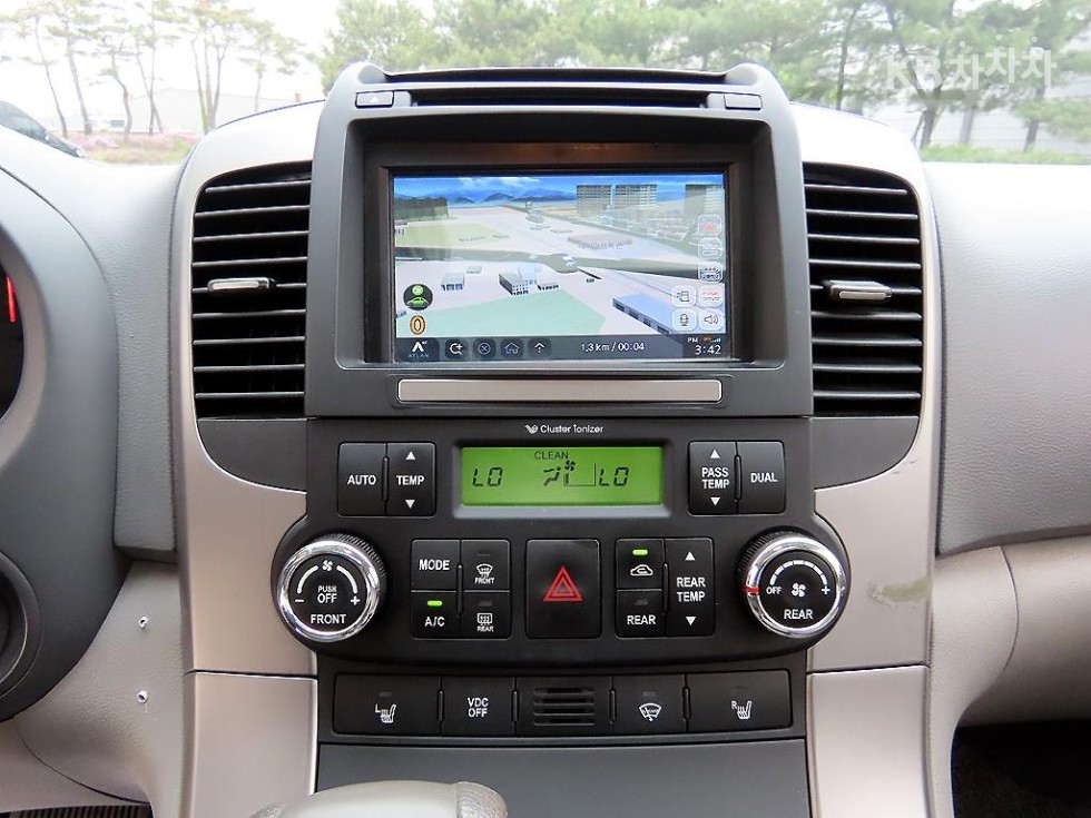 2013 - kia carnival